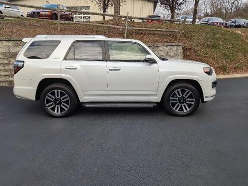 2022 Toyota 4Runner Limited