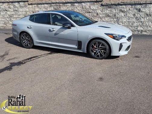 2023 Kia Stinger GT-Line