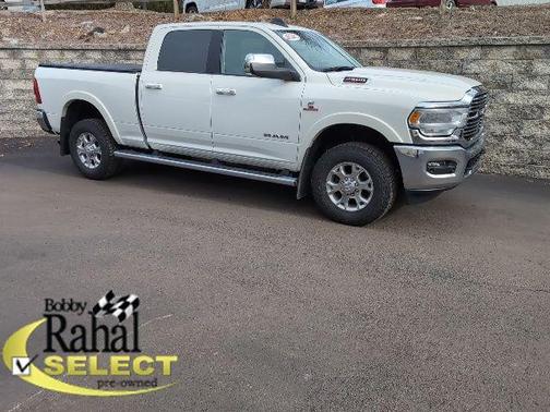 2022 RAM 2500 Laramie Crew Cab 4x4 6'4' Box