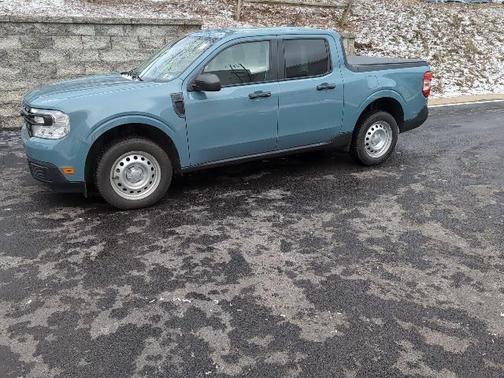 2022 Ford Maverick XL