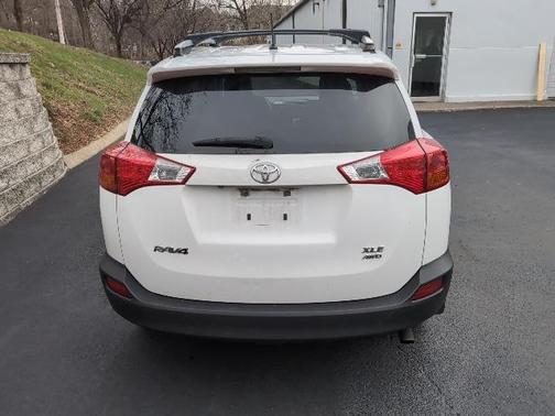 2013 Toyota RAV4 XLE