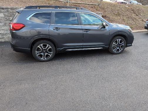 2023 Subaru Ascent Limited 7-Passenger