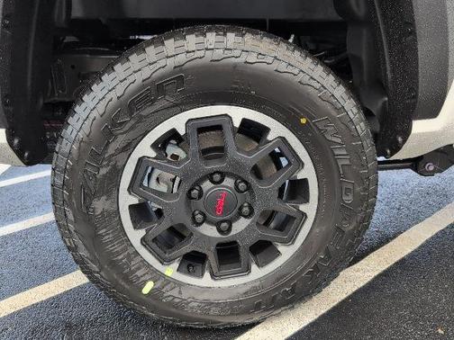 2025 Toyota Tacoma Hybrid TRD Off Road