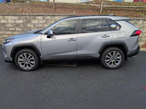 2024 Toyota RAV4 Limited