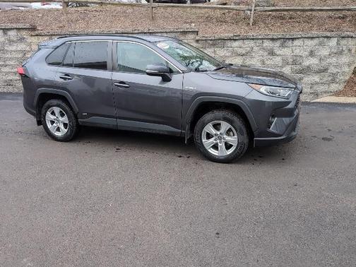 2019 Toyota RAV4 Hybrid XLE