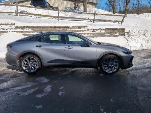 2024 Toyota Crown Limited