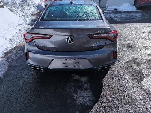 2022 Acura TLX Advance