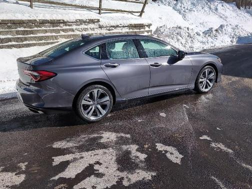 2022 Acura TLX Advance