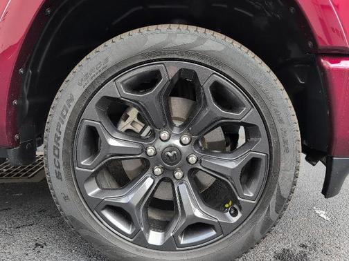 2024 RAM 1500 Limited