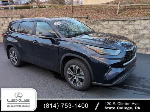 2023 Toyota Highlander XLE