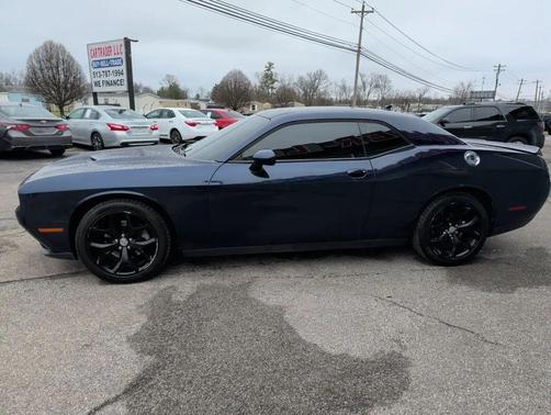 2016 Dodge Challenger SXT