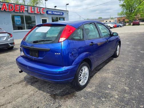 2005 Ford Focus ZX5