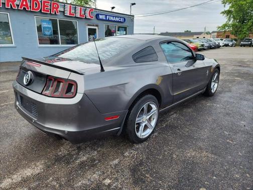 2013 Ford Mustang V6 Premium