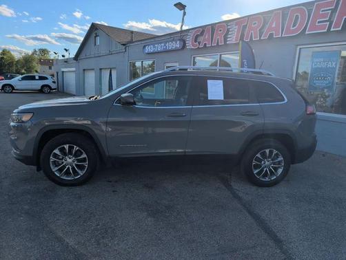 Gray 2020 Jeep Cherokee Latitude Plus