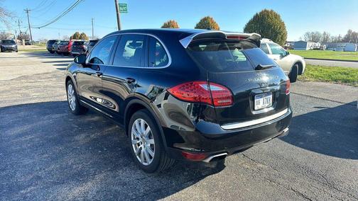 2014 Porsche Cayenne Platinum Edition