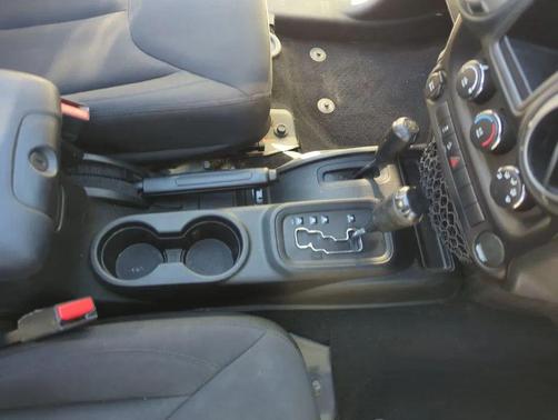2015 Jeep Wrangler Unlimited Sport Altitude