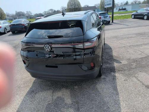 Deep Black Pearl 2024 Volkswagen ID.4 Standard