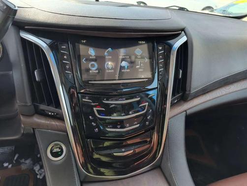 2017 Cadillac Escalade ESV Sport