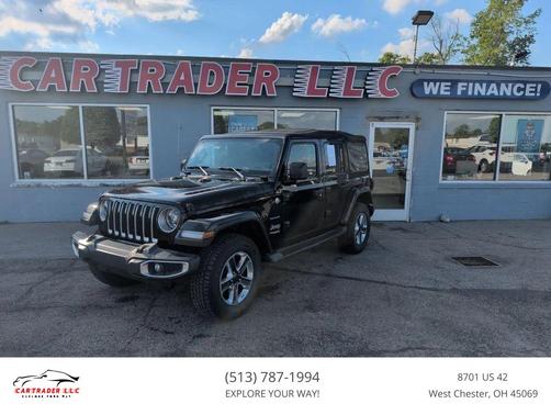 Black Clearcoat 2018 Jeep Wrangler Unlimited Sahara