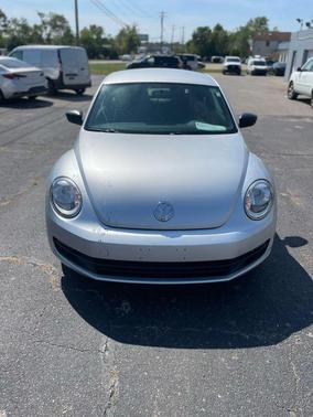 2012 Volkswagen Beetle Base