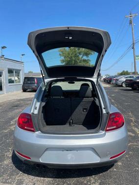 2012 Volkswagen Beetle Base