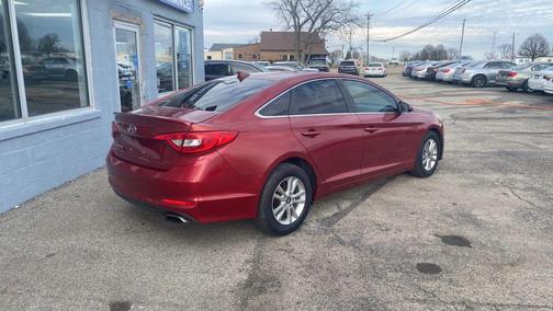2016 Hyundai SONATA SE