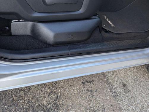 2016 RAM 1500 Tradesman/Express