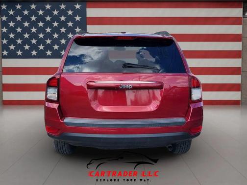 Deep Cherry Red Crystal Pearlcoat 2017 Jeep Compass Latitude