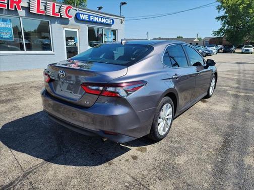 2021 Toyota Camry LE