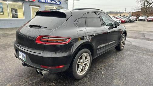 2015 Porsche Macan S