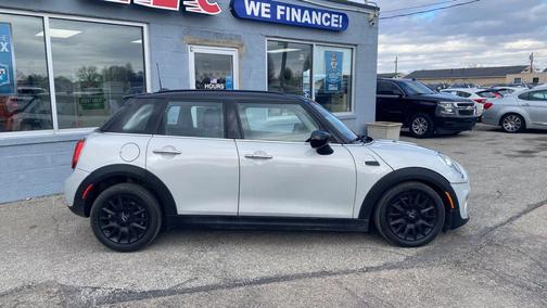 2020 MINI Hardtop Cooper