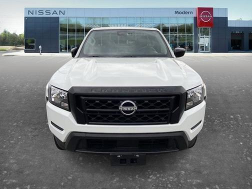 Glacier White 2024 Nissan Frontier S
