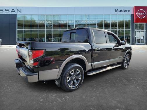 2024 Nissan Titan Platinum Reserve