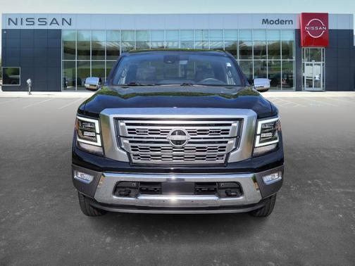 2024 Nissan Titan Platinum Reserve