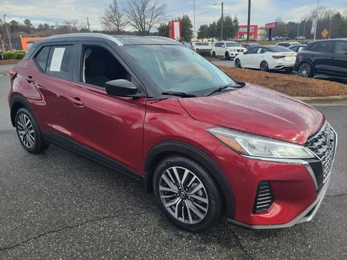 2021 Nissan Kicks SV