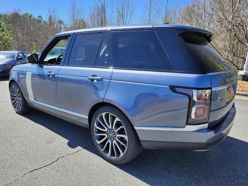 2020 Land Rover Range Rover P525 HSE