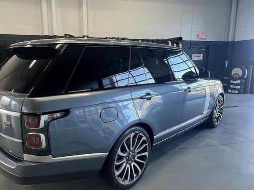 2020 Land Rover Range Rover P525 HSE
