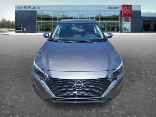 Gun Metallic 2024 Nissan Sentra SV