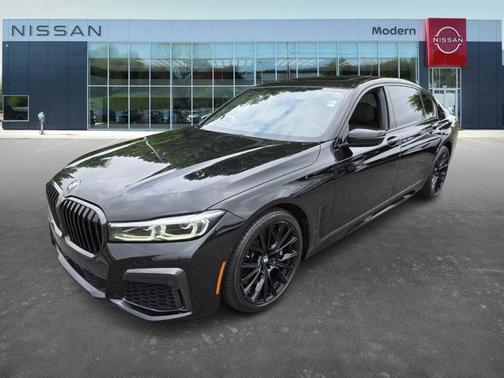 2021 BMW 750 i xDrive