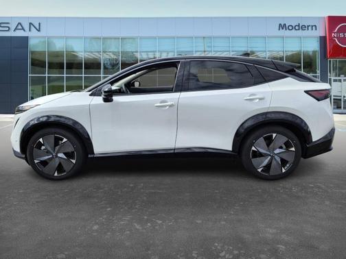 2025 Nissan ARIYA PLATINUM+