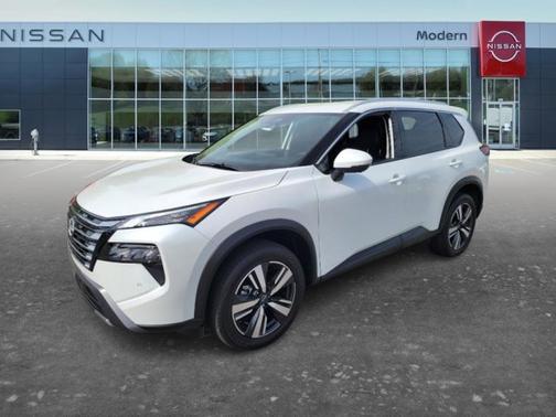 Everest White P 2025 Nissan Rogue SL