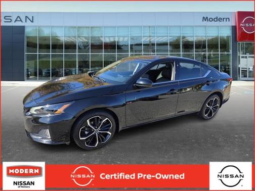 2025 Nissan Altima SR