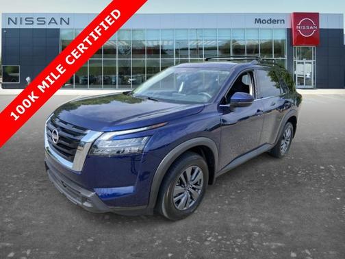 Deep Ocean Blue 2025 Nissan Pathfinder SV