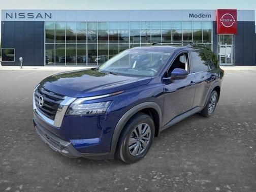 Deep Ocean Blue 2025 Nissan Pathfinder SV