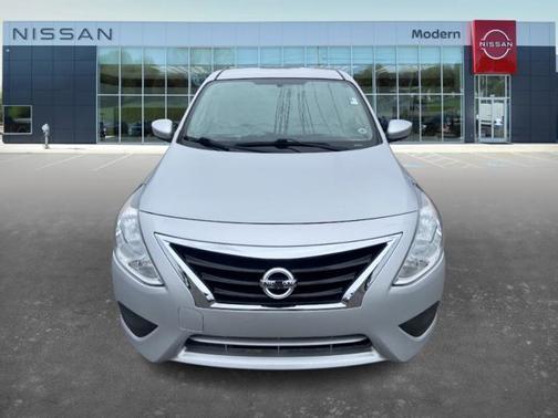2016 Nissan Versa 1.6 S