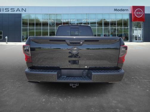 2019 Nissan Titan XD SL