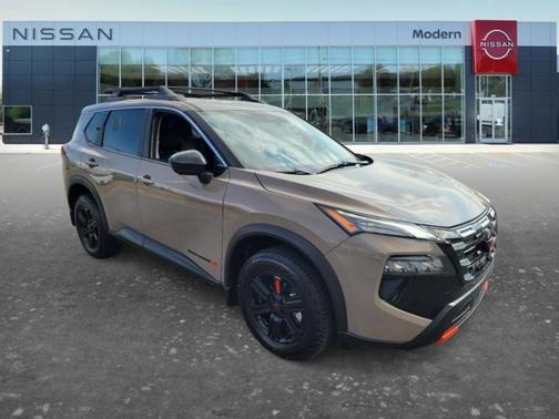 2025 Nissan Rogue Rock Creek