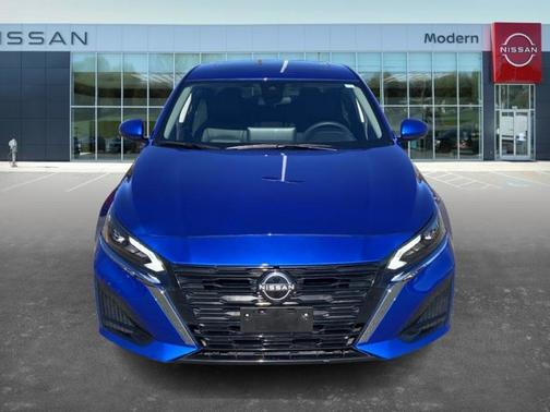 2025 Nissan Altima SL