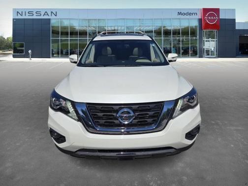 2020 Nissan Pathfinder Platinum