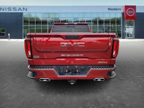 2022 GMC Sierra 1500 Limited AT4